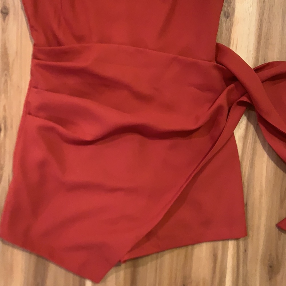 Adorable romper! - Picture 2 of 5